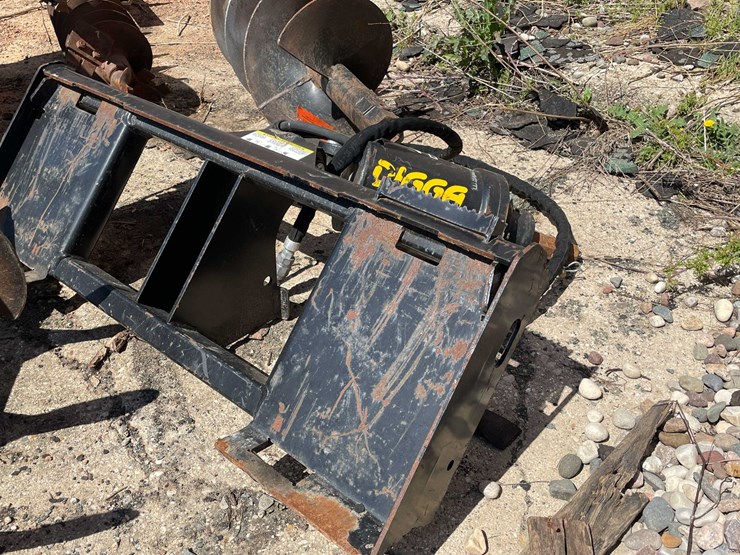 #7388-•-post-hole-digger-image-2
