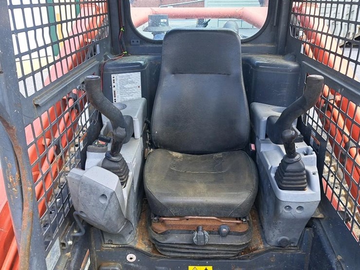 kubota-svl95-2s-image-12