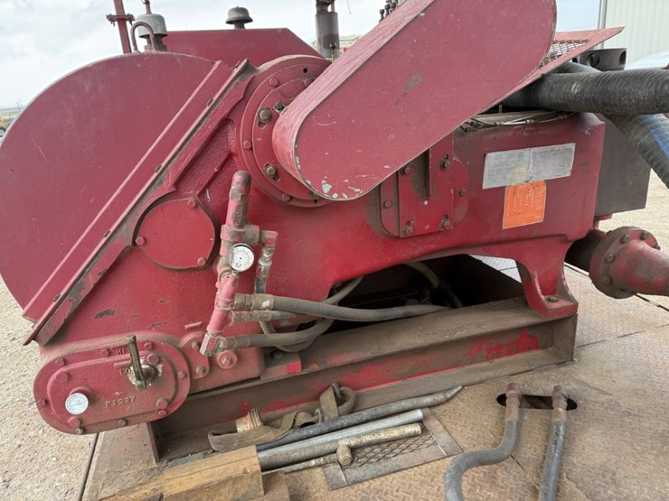 caterpillar-c9-image-9