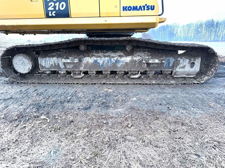 2018-komatsu-pc210-lc-11-image-5