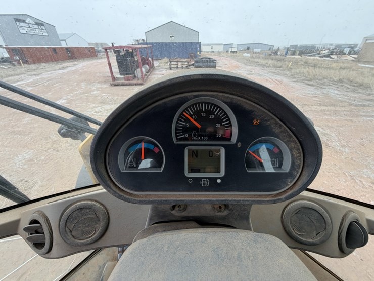 2013-caterpillar-924k-image-12