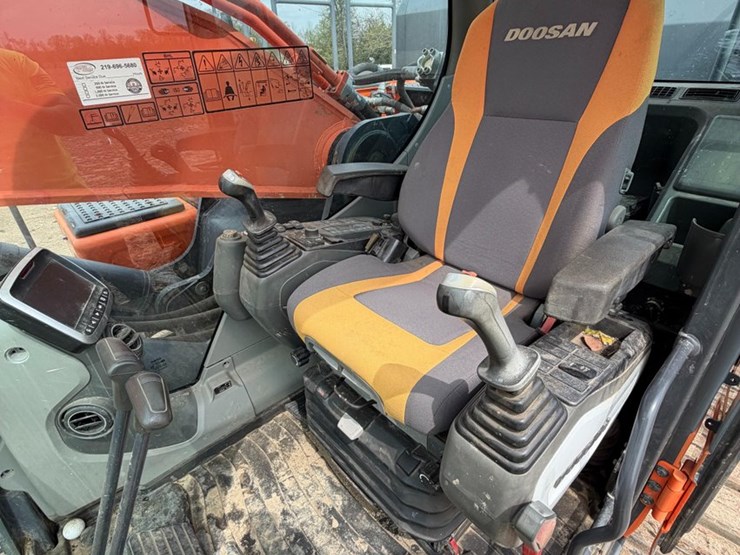 2016-doosan-dx420-lc-5-image-31