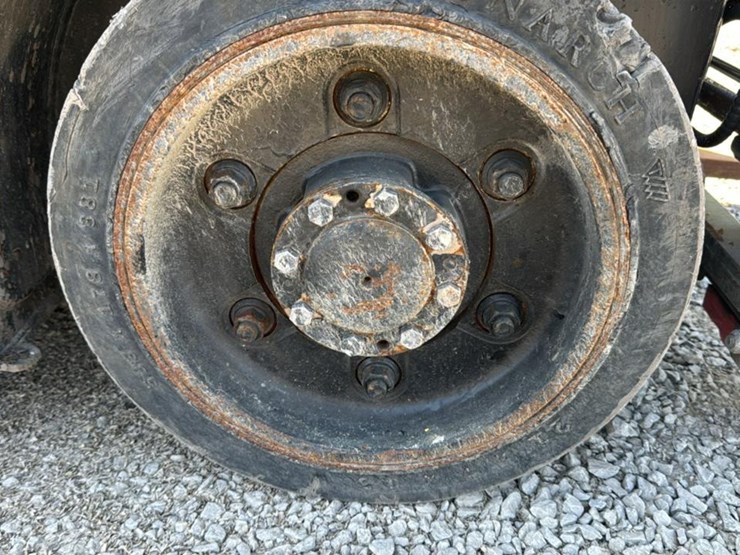 2020-hyster-s50ft-image-33