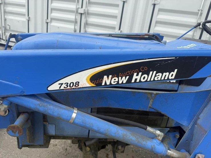 new-holland-tc30-image-16