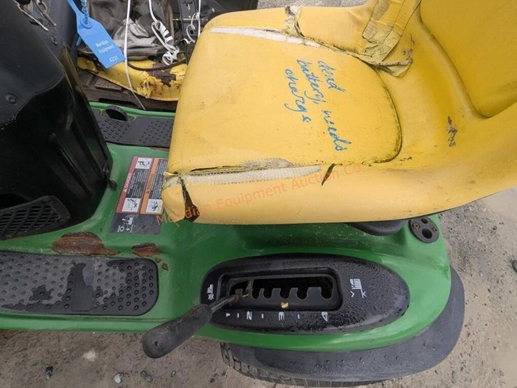 john-deere-l120-image-12