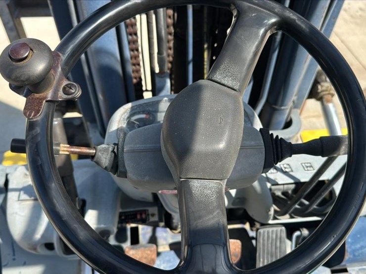 komatsu-fg45t2-7-image-23