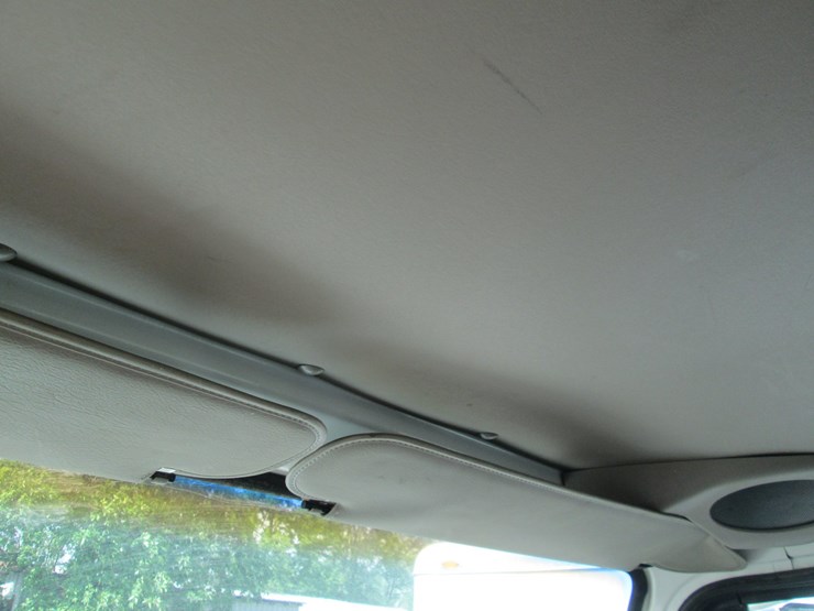 2007-sterling-at9500-image-42