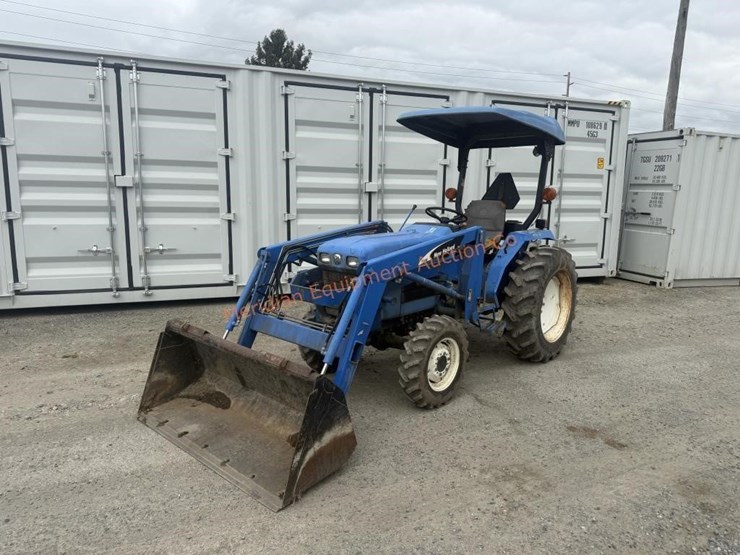 new-holland-tc30-image-2