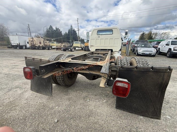 1987-gmc-6000-image-7