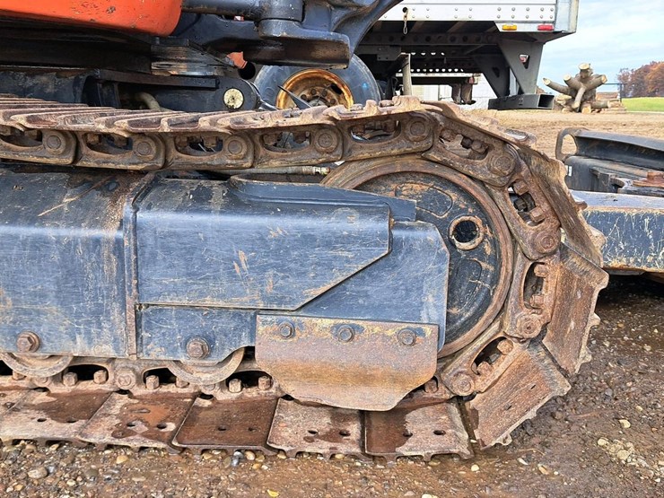 2016-kubota-kx057-4-image-29