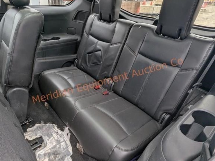 2014-nissan-pathfinder-image-33