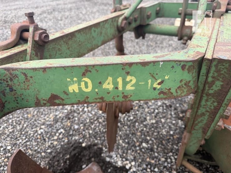 john-deere-412-image-7