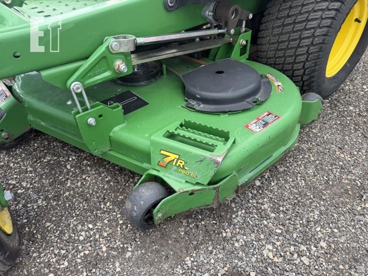 2013-john-deere-z930r-image-11