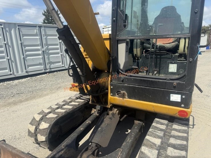 caterpillar-305e2-image-18