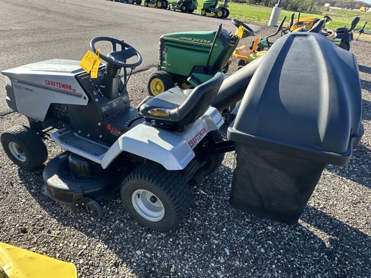 craftsman-riding-lawn-mower-image-2