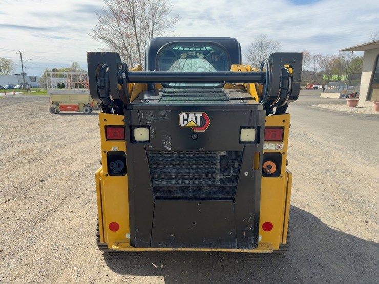 2023-caterpillar-249d3-image-4