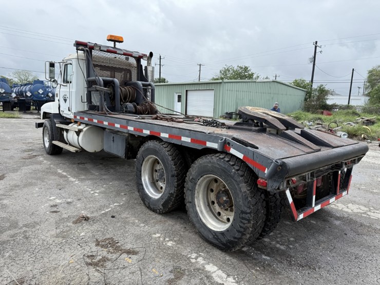 1999-mack-ch613-image-6