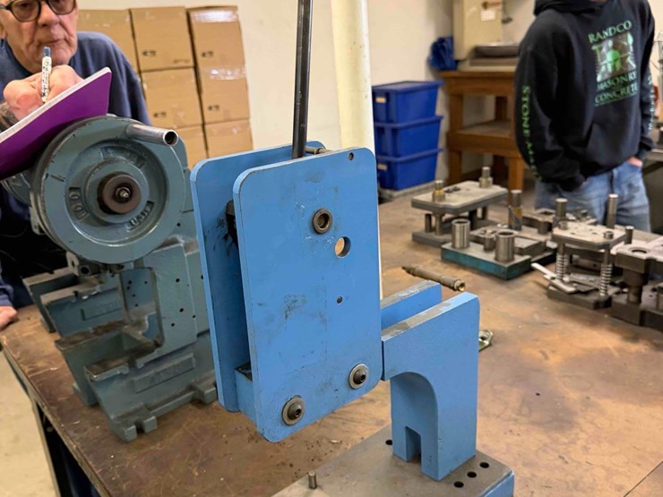 toggle-press-image-2