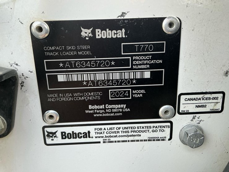 2024-bobcat-t770-image-30