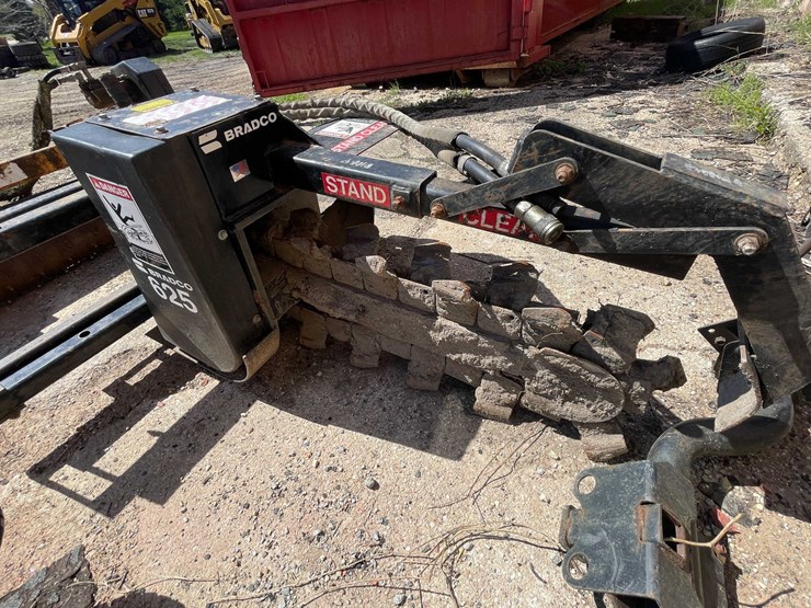 #7158-•-bradco-625-trencher-image-8