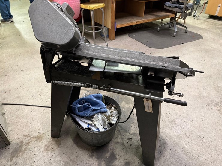 buffalo-metal-cutting-band-saw-image-1