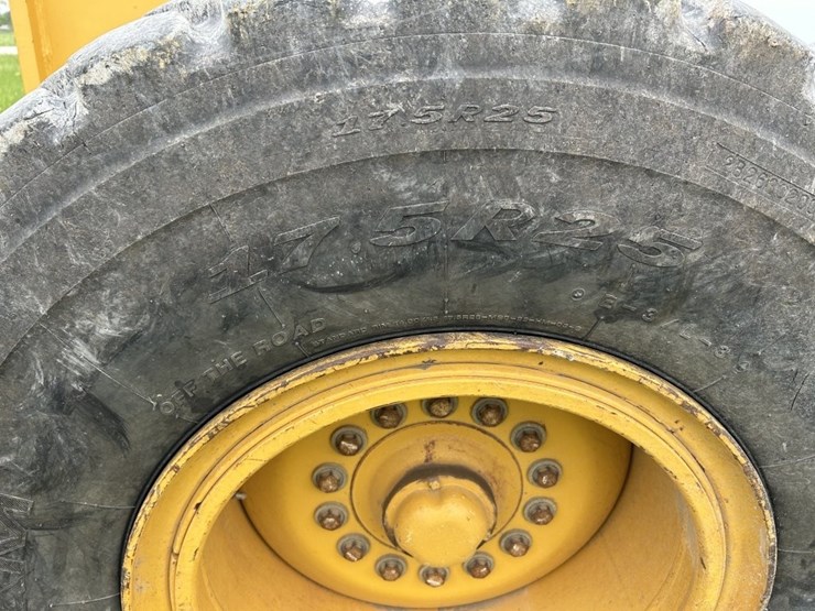 2018-deere-770g-image-12