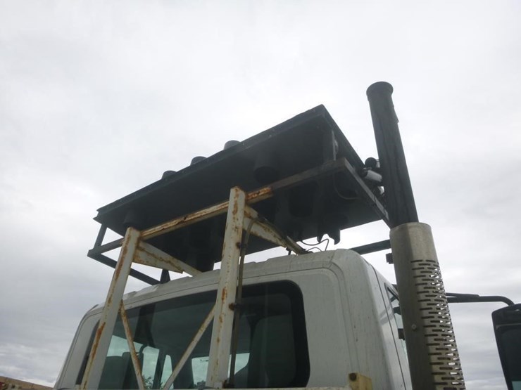 2006-international-durastar-4300-image-10