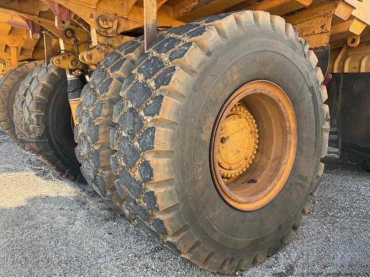 2008-caterpillar-773f-image-27