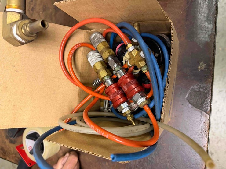 misc.-air-tubing-&-fillings-image-3