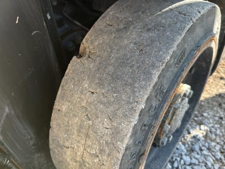 2020-hyster-s50ft-image-38