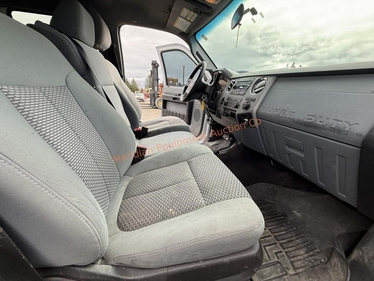 2015-ford-f350-image-34