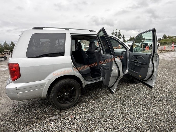 2005-honda-pilot-image-24