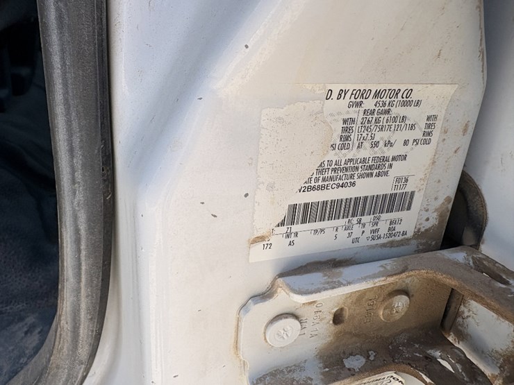 2011-ford-f250-image-8