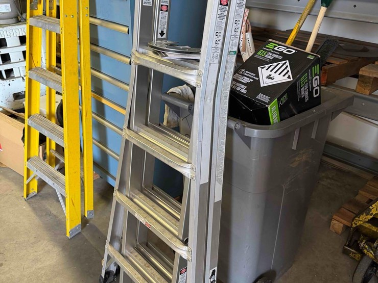 gorilla-aluminum-ladder-image-2
