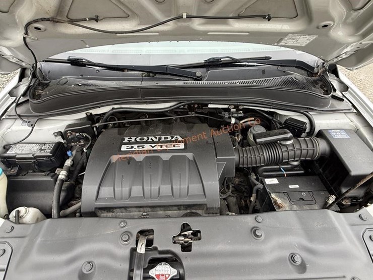 2005-honda-pilot-image-16