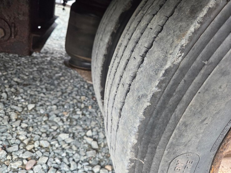 2006-trail-eze-te-70-ht-image-56