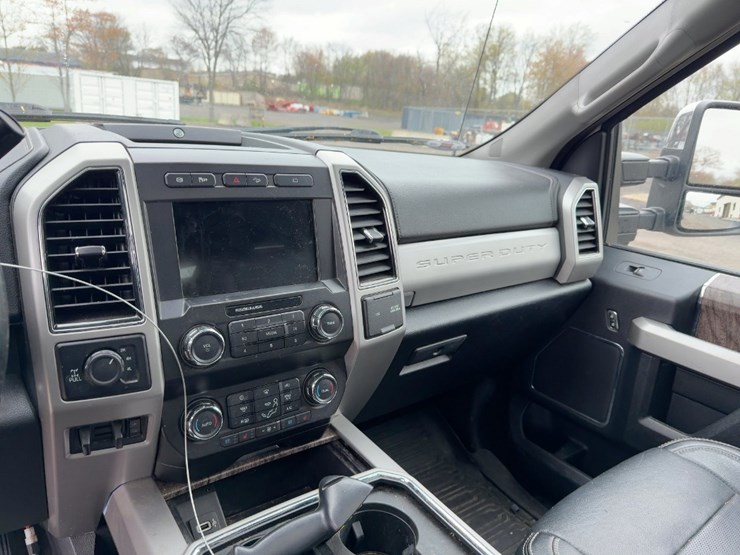 2019-ford-f350-image-25