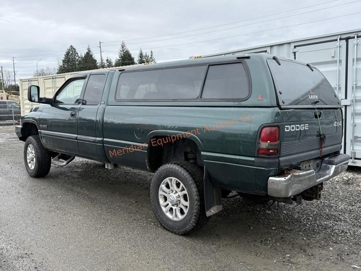 2001-dodge-ram-2500-image-3