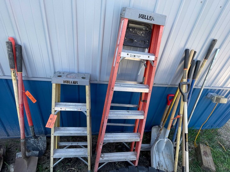 #7438-•-(2)-keller-ladders-image-1