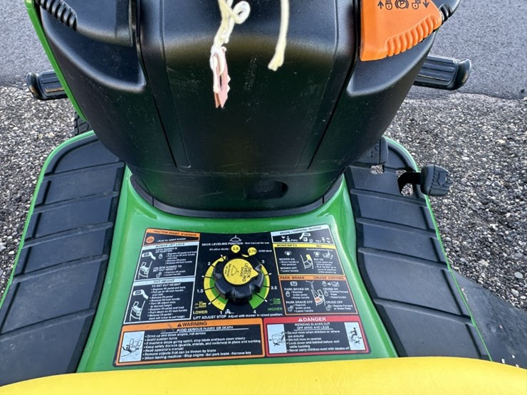 2010-john-deere-x300-image-8