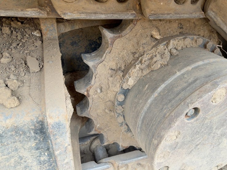 2016-deere-300g-lc-image-25