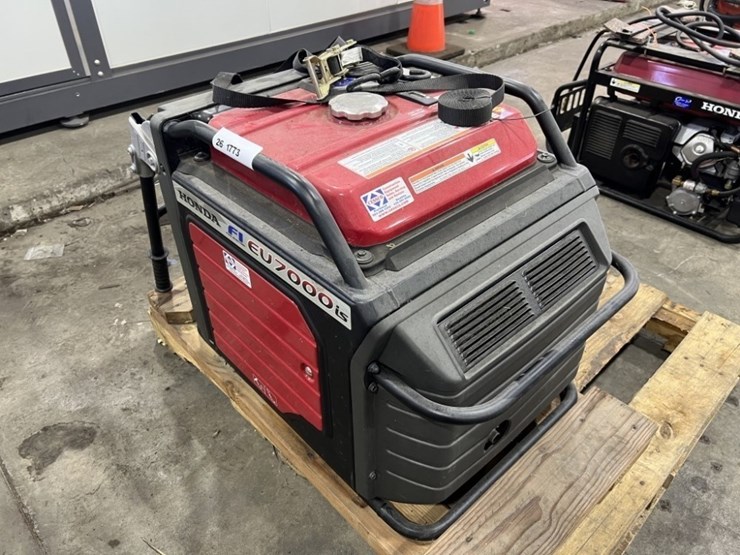 honda-eu7000is-image-2