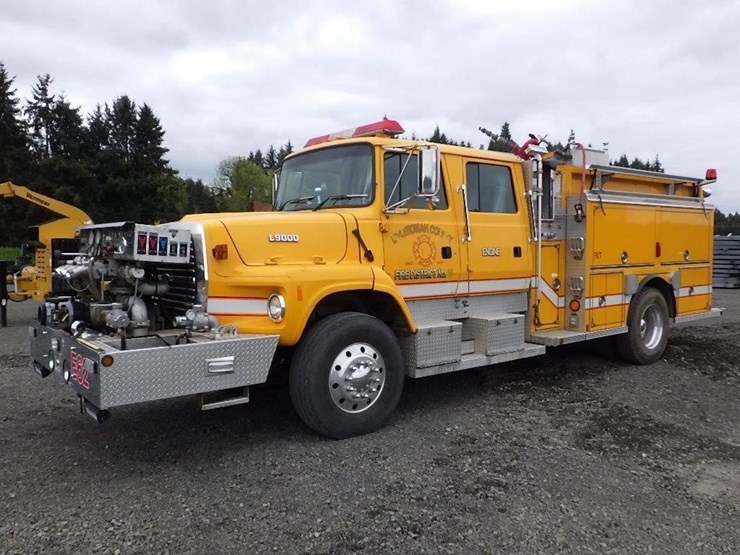 1995-ford-l9000-image-1