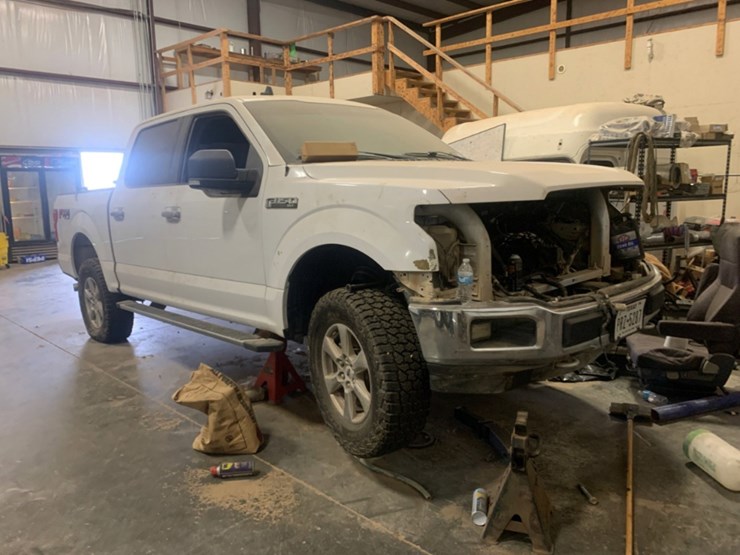 2019-ford-f150-image-2