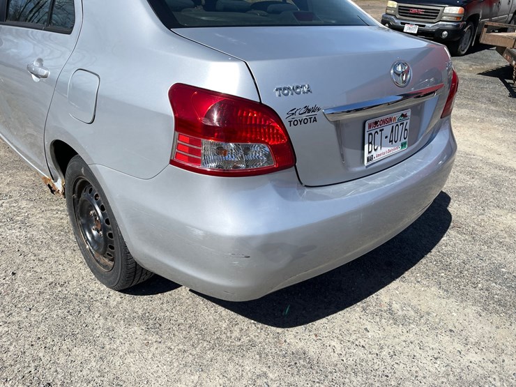 #111-•-2007-toyota-yaris-(has-wi-title)-image-20