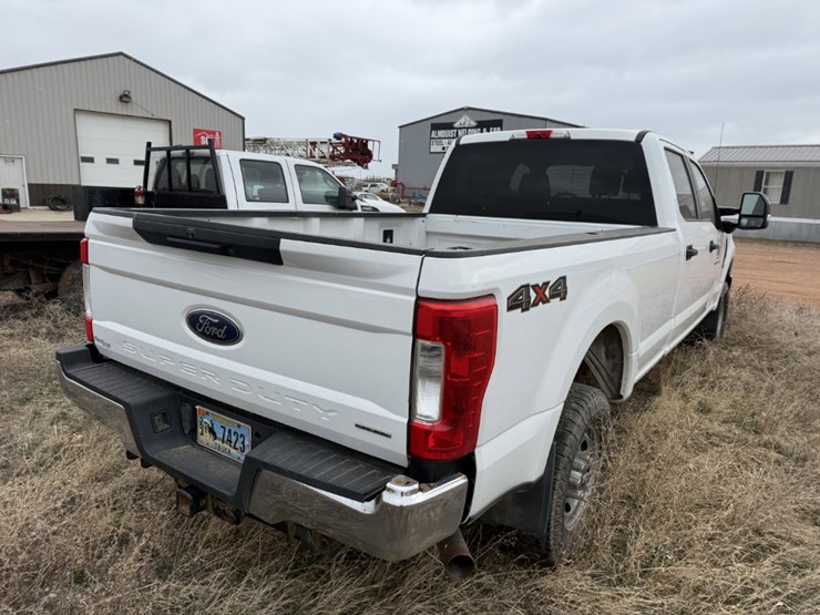 2017-ford-f250-image-4