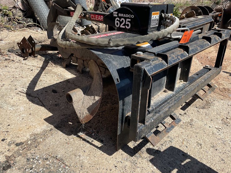 #7158-•-bradco-625-trencher-image-1