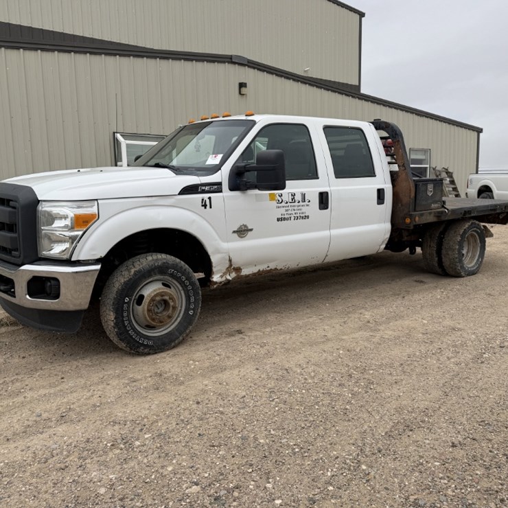 2012 FORD F350 XL