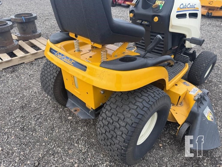 2006-cub-cadet-lt1045-image-9