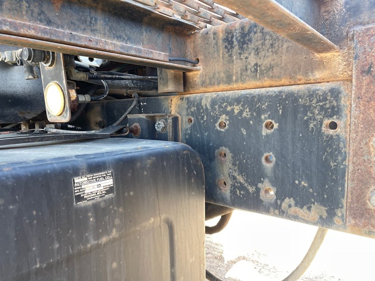 1996-cummins-m11-image-51